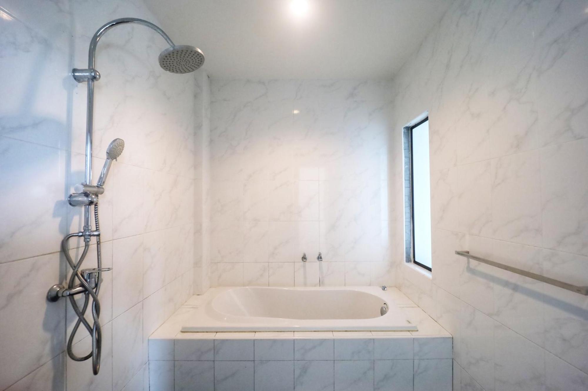 Pugdee Hotel Lang Suan Pokoj fotografie